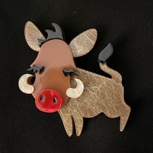 Sold Out Brans New Erst Wilder Hakuna Maratha Young Warthog Brooch